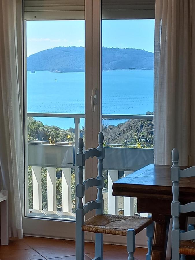 Vista Sul Blu ,Baia Blu, Lericiアパートメント エクステリア 写真