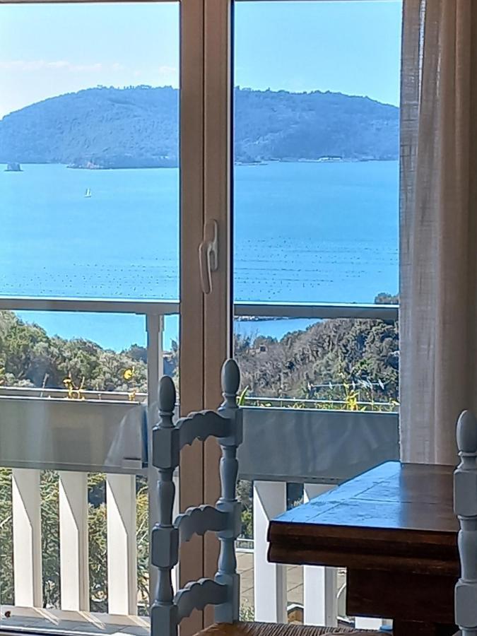 Vista Sul Blu ,Baia Blu, Lericiアパートメント エクステリア 写真
